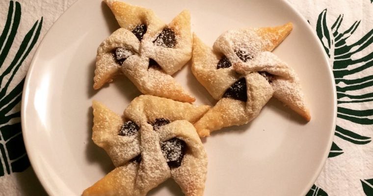 Joulutorttu – Finnish Prune Cookies