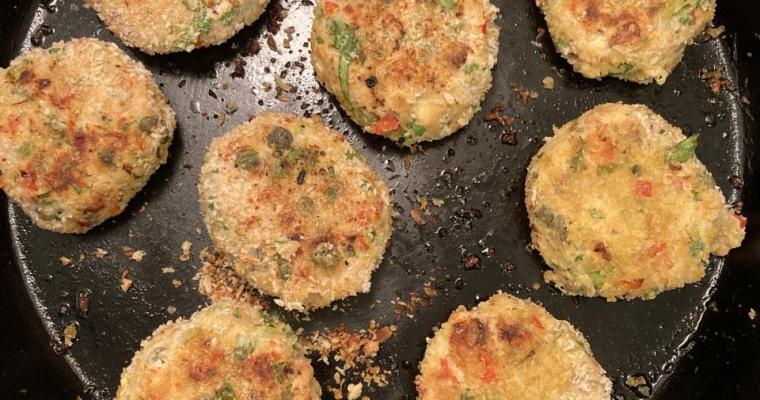 Fresh Salmon Cakes