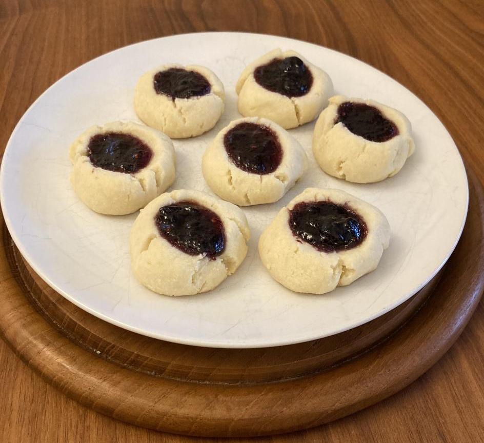 Almond Thumbprint Cookies with Blueberry and Raspberry Jam
