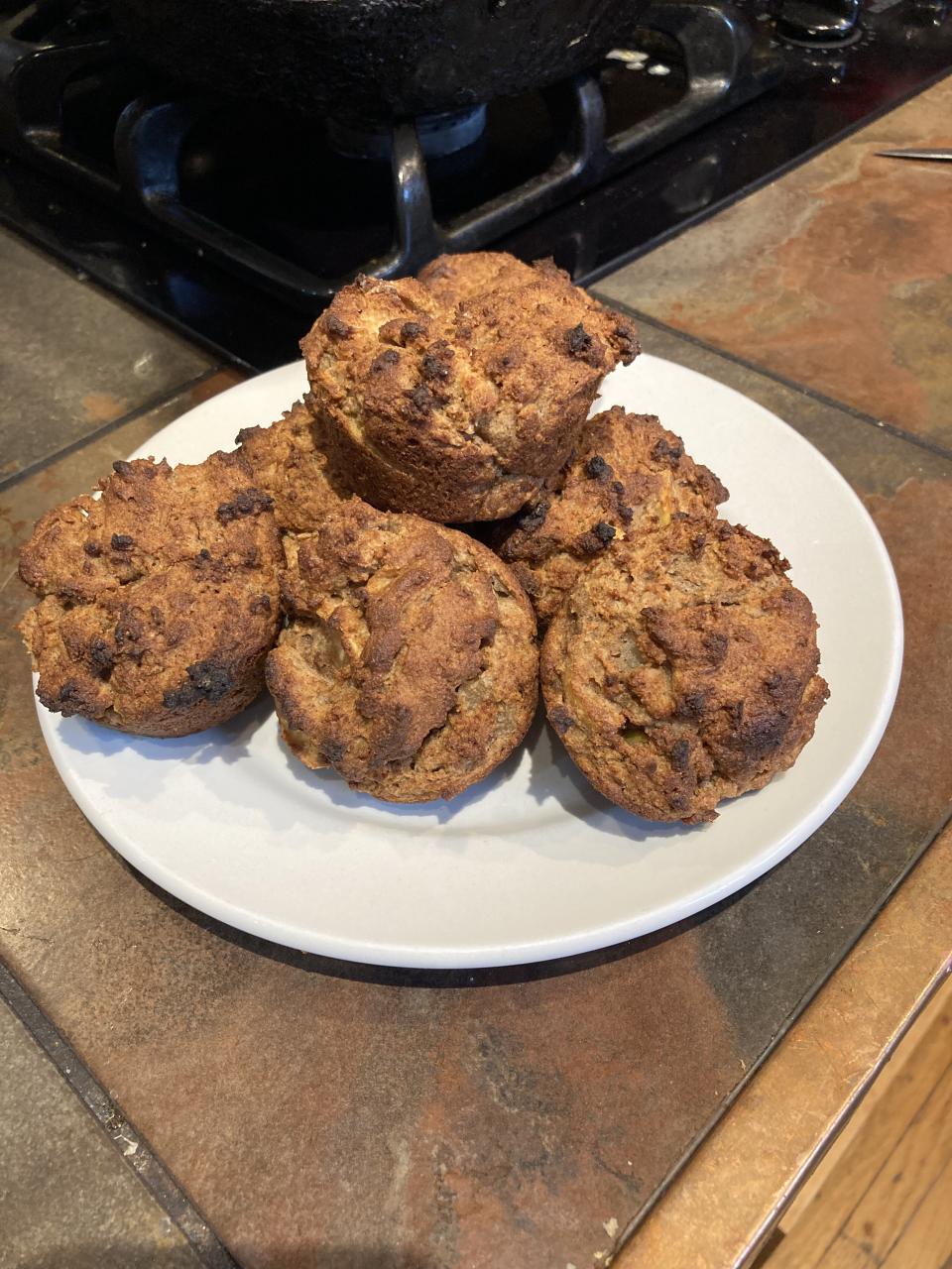 Gluten-free, low sugar apple muffins (that actually taste good)